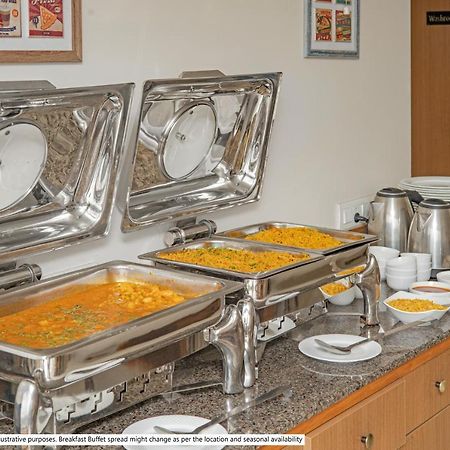 Treebo Park Hotel Thiruvananthapuram Kültér fotó
