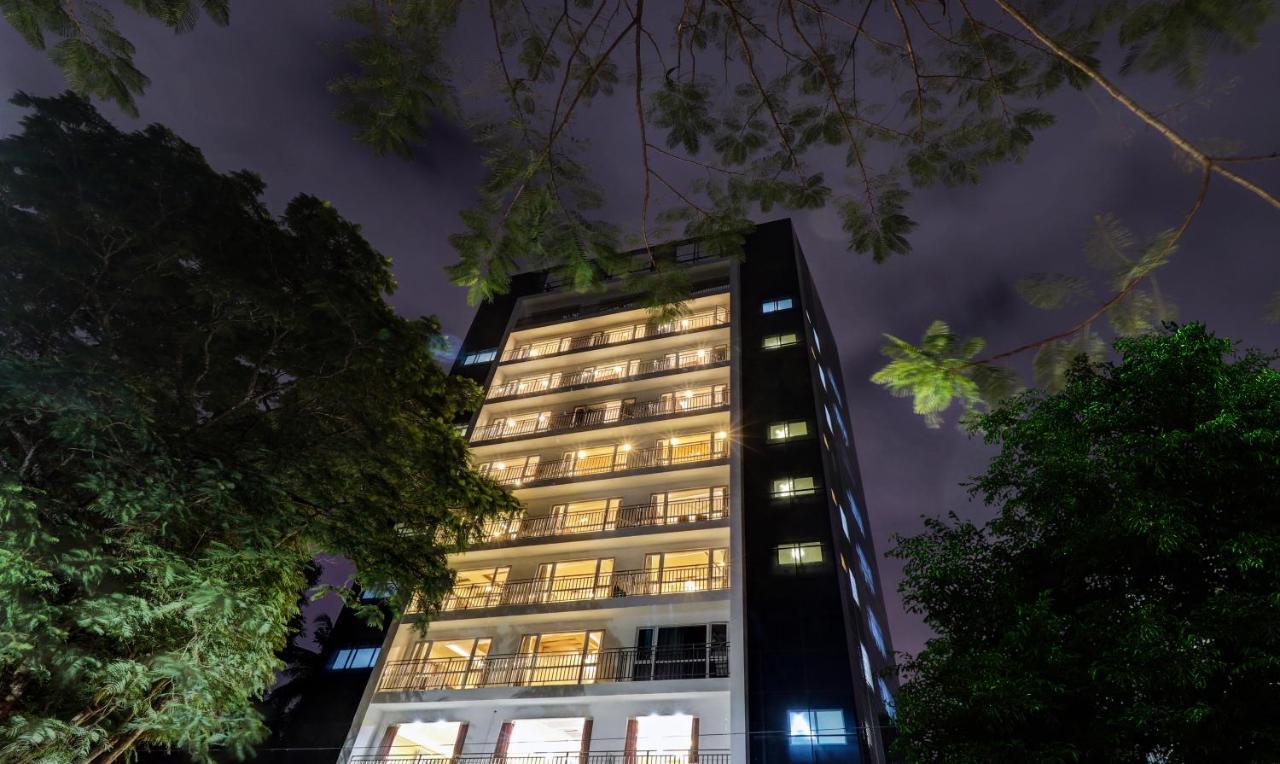 Treebo Park Hotel Thiruvananthapuram Kültér fotó
