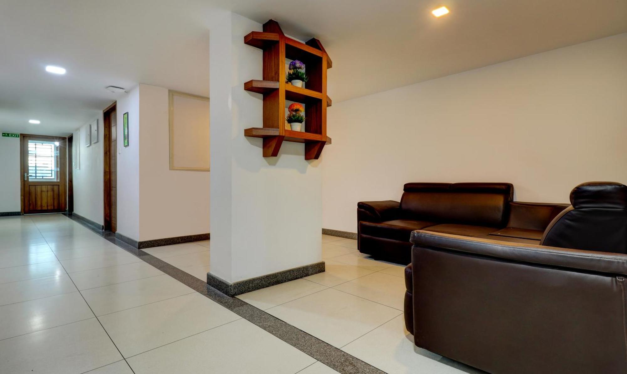 Treebo Park Hotel Thiruvananthapuram Kültér fotó